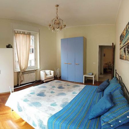 Assarotti Centre Apartment Genoa Exterior photo